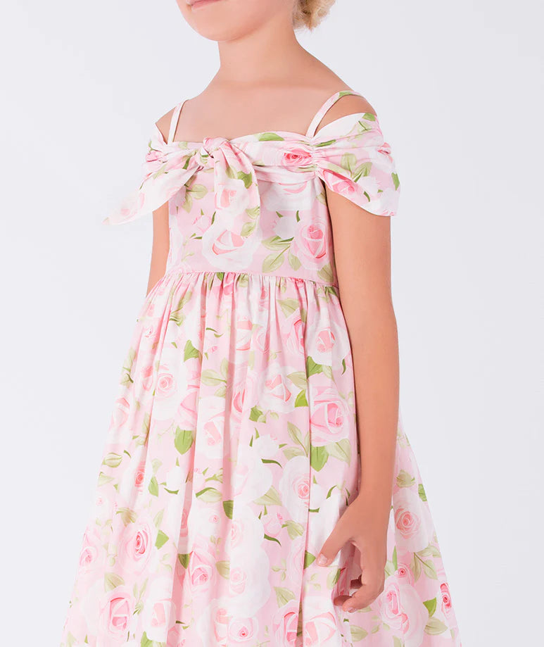 Düşük Omuzlu Çiçekli Elbise