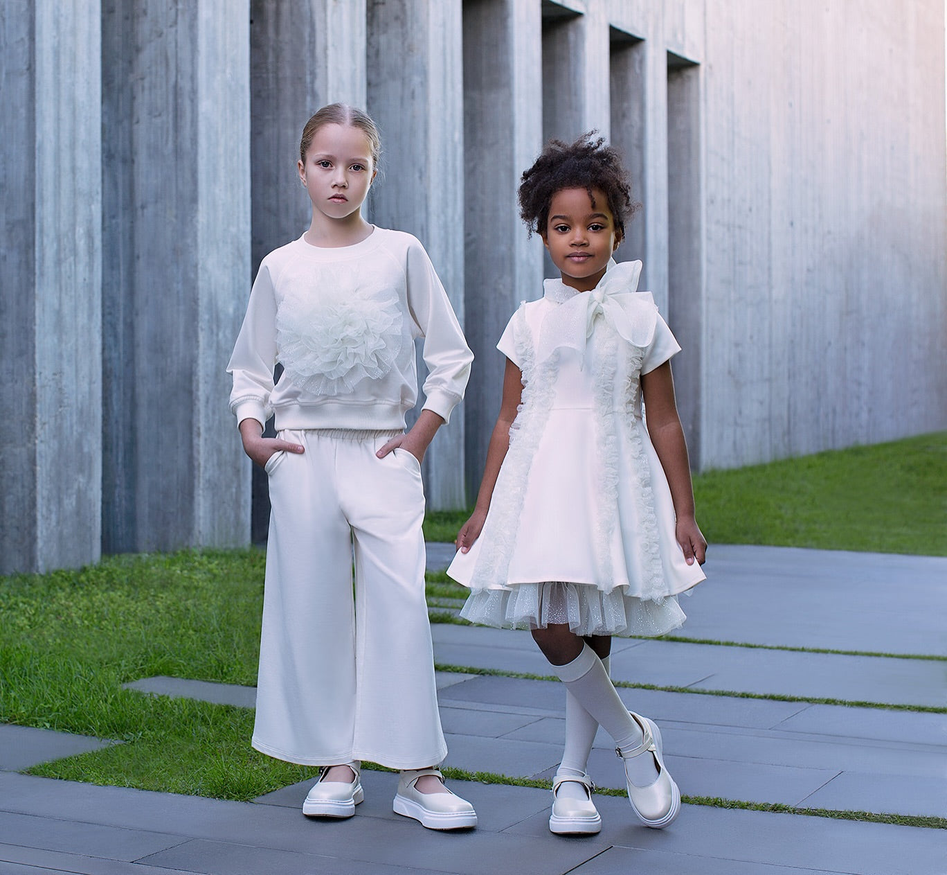 Organze Fiyonklu Katlı Elbise