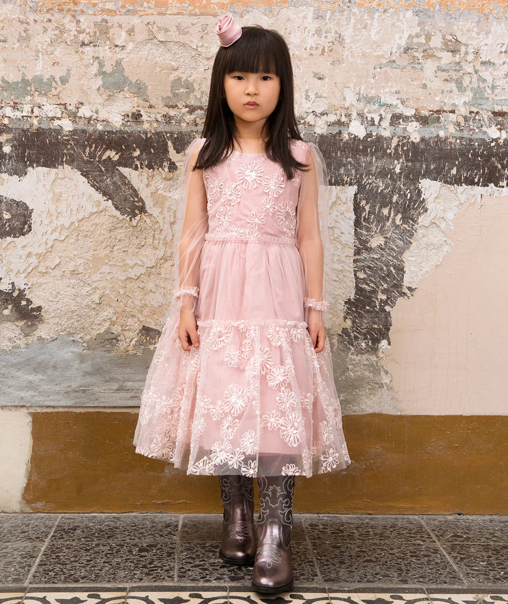 Dantel İşlemeli Romantik Elbise